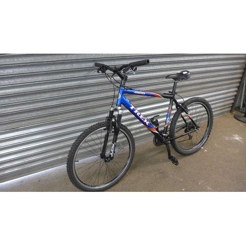 2273 - Trek gent's 44500 aluminium MTB