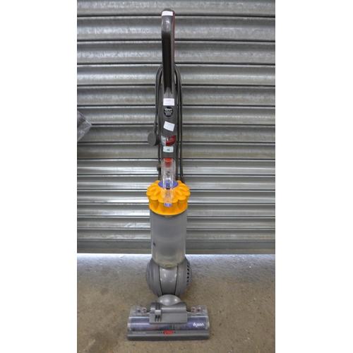 2277 - Dyson DC40 upright ball vacuum cleaner