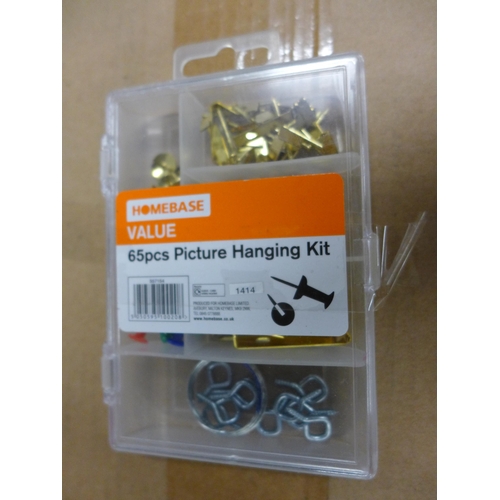 2567 - 35 Homebase 65 piece picture hanging kits