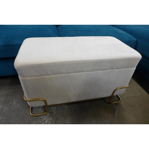 1471 - A cream storage stool with gold base