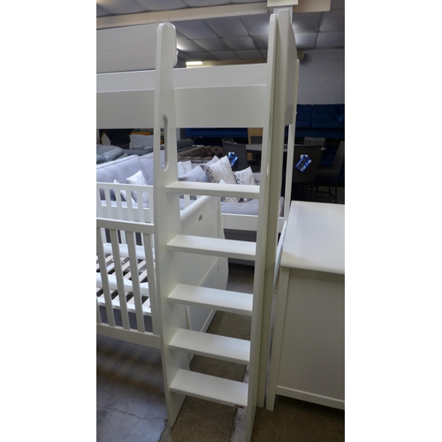 1535 - A white painted Stompa cabin bed * this lot is subject to VAT