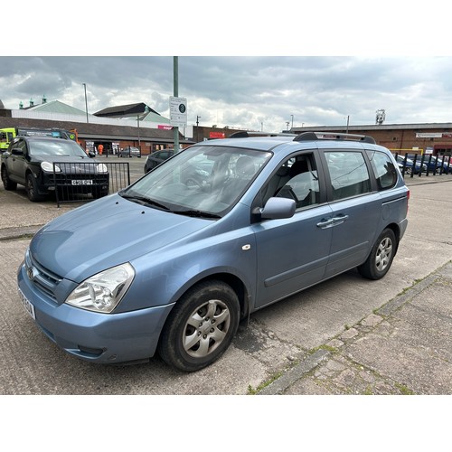 2601 - Kia Sedona 2902cc car GD08 EOA Mileage 121,100 Mot till 15.12.2023 - On view Friday 9.30 - 4.45 and ... 