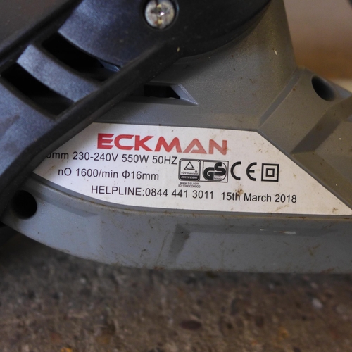 2293 - Eckman electric telescopic angle adjusted hedge trimmer (MIE-10ET-460)