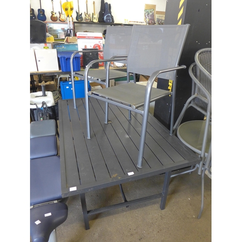 2322 - 5ft x 3ft Aluminium garden table with two chairs