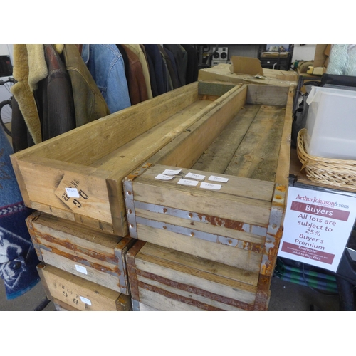 2347 - 2 Wooden planters, 5ft x 1ft