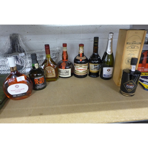 2102 - Box of assorted bottles of wine & spirits including Masport and Grand Marnier and Drambuie