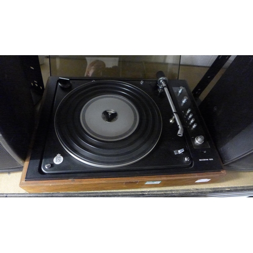 2209 - Beogram 1500 turntable & 2 Apart speakers