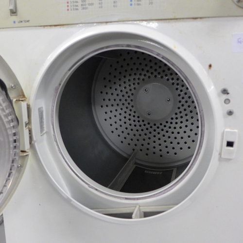 2222 - Zanussi tumble dryer (TD61)