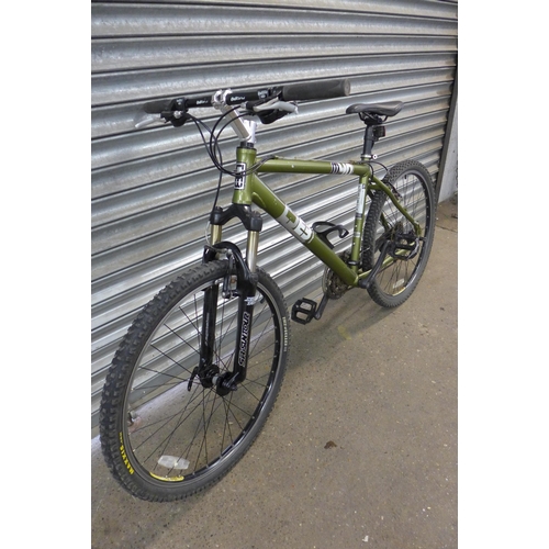 2236 - Aluminium Diamondback front suspension mountain bike - Police repossession