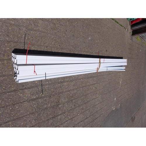 2248 - Electrical trunking 25x40cm