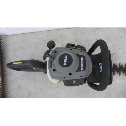 2261 - 2 Petrol hedge cutters including Titan TTL688HDC