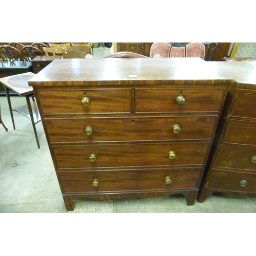 129 - A George III mahogany chest of drawers