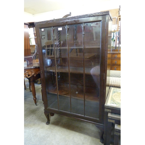 194 - An Edward VII mahogany single door bookcase