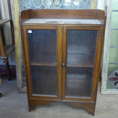 292 - A small Edward VII mahogany two door bookcase