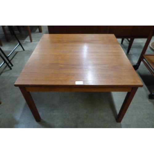 33 - A Danish Toften Mobelfarbiken square teak coffee table