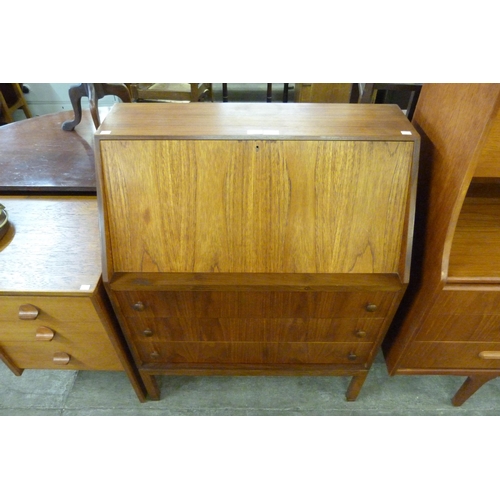 43 - A Danish teak bureau