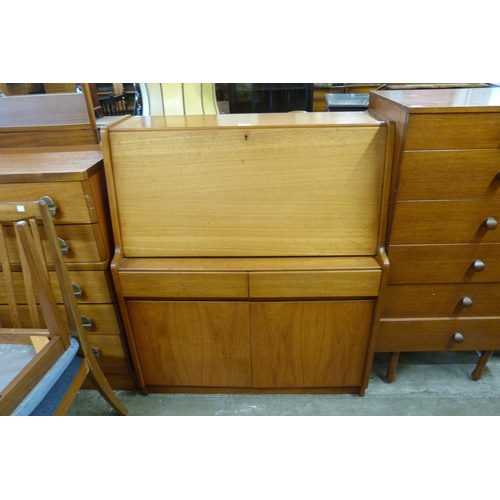 48 - A teak bureau