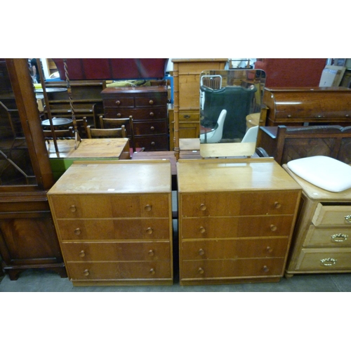 70 - A Meredew light oak dressing chest and matching chest of drawers