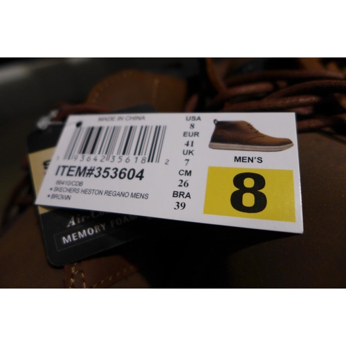 3114 - Pair of men's brown Skechers boots - UK size 7 * this lot is subject to VAT