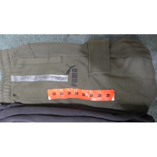 3148 - Assorted men's branded joggers inc. Puma & Champion - various sizes * this lot is subject to VAT