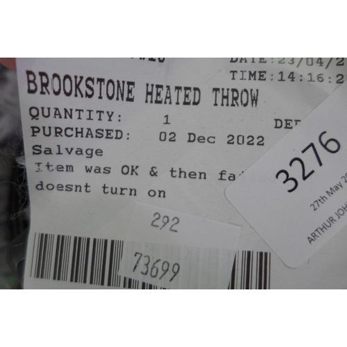 3276 - Brookstone Heated Throw  50 X 60  (292-25 ) * This lot is subject to vat