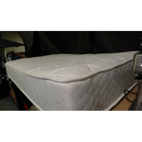 3321 - Silentnight Eco Fusion 800 Pocket double mattress (291-803)  * This lot is subject to vat