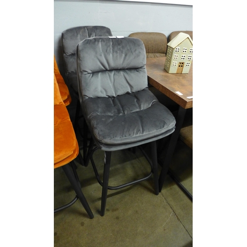 1382 - A pair of Enderson dark grey plush velvet bar stools