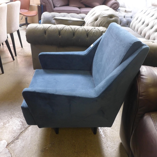 1570 - A small blue velvet side chair