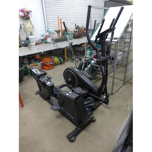 2242 - Reebok 29 Elliptical cross trainer plus rowing machine