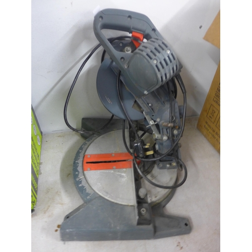 2003 - Pro Performance 190mm compound mitre saw 750 watts - W