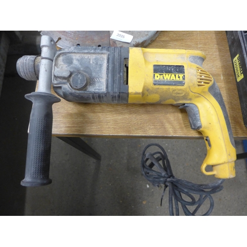 2035 - Bosch cutting saw & 2 DeWalt SDS drills, a/f