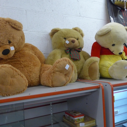 2107 - Teddy bears x 3 approx 3ft each