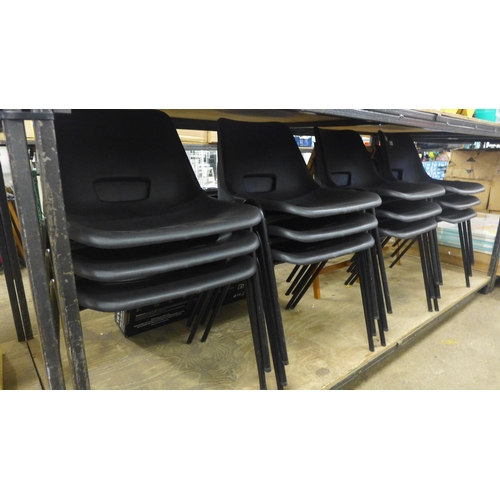 2381 - 12 Black plastic/metal chairs