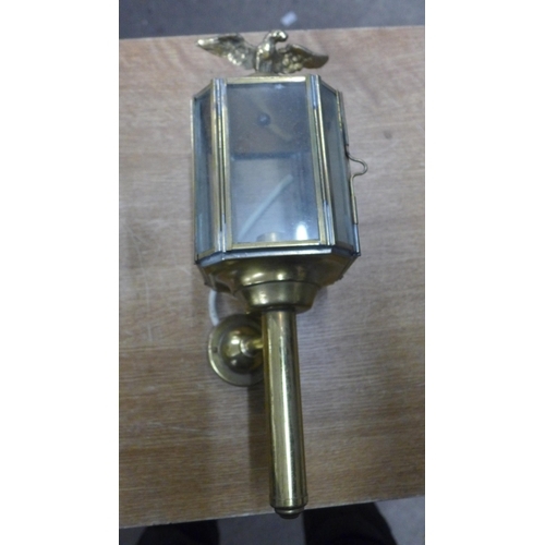 2074 - Two brass carriage lamps