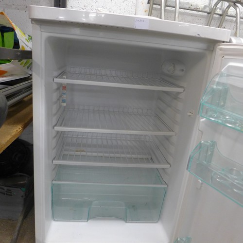 2175 - Fridgidaire RL6003B refrigerator