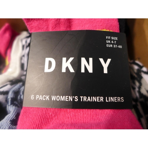 3018 - Quantity of women's DKNY trainer socks - size 4 to 7 * this lot is subject to VAT