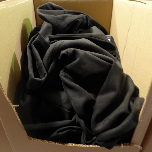 3041 - Quantity of women's trousers - mix sizes - mainly black * this lot is subject to VAT