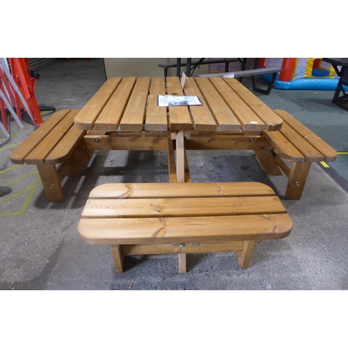 3056 - Large Square - 8 Seater - Picnic Bench, original RRP £469.99 + VAT (293-249) * This lot is subject t... 