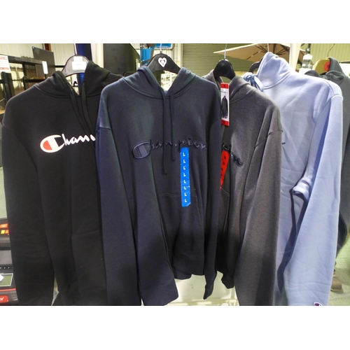 3086 - 5 Men's Champion hoodies - mix sizes and colours * this lot is subject to VAT