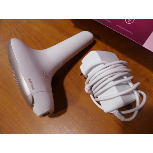 3118 - Philips Lumea Inc Pen IPL, original RRP £269.99 + VAT (292-99) * This lot is subject to VAT