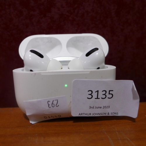 3135 - Apple Airpod Pro's  (293-373)  * This lot is subject to vat