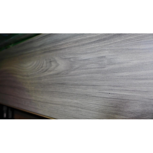 3362 - Pack Of Laminate Grey Hartford Oak Flooring (292-253) * This lot is subject to VAT