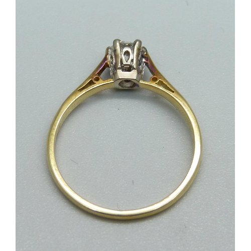 1030 - An 18ct gold diamond solitaire ring, London 1974, 2g, M