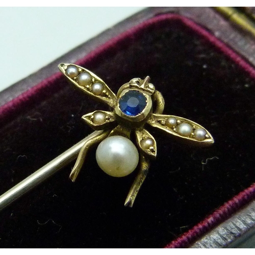 1049 - A sapphire and pearl set insect stick pin, cased, (insect tests as high carat gold, pin tests as 9ct... 