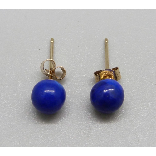 1110 - A pair of 9ct gold and lapis lazuli earrings