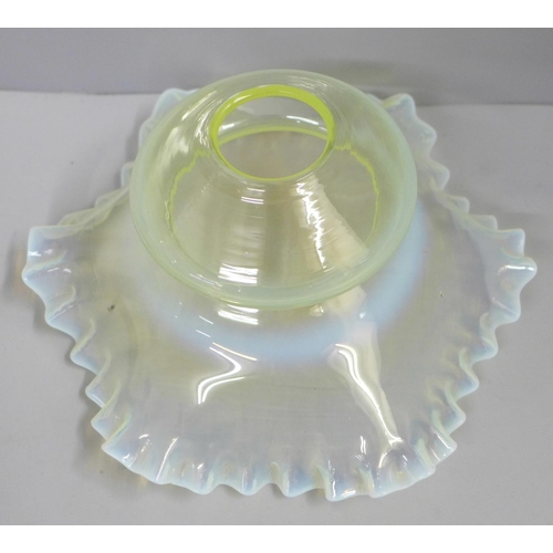 791 - A 19th Century Vaseline glass shade