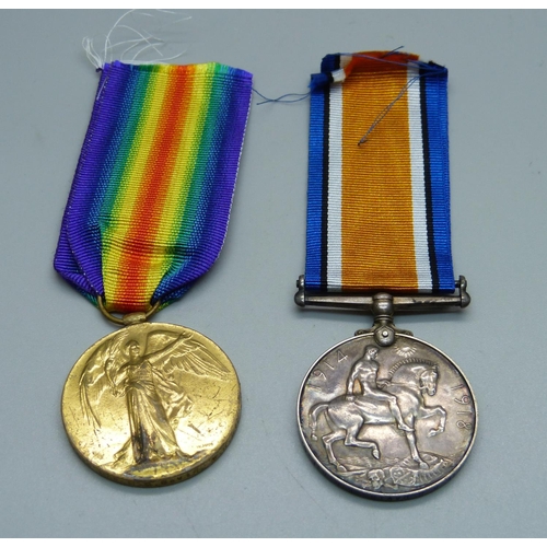 850 - A pair of WWI medals, 32516 Pte. R.C. Davis K.R. Rif. C.