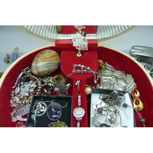 908 - A case of costume jewellery, etc., including a silver and Blue John pendant and other silver