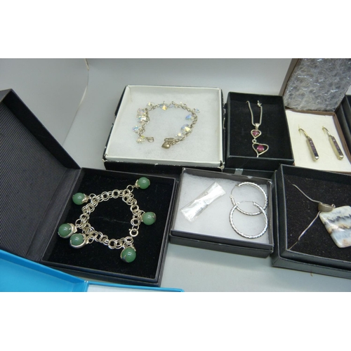 920 - Silver jewellery including Kit Heath, an opal pendant, etc.