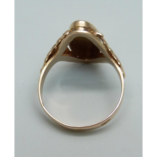 983 - A Russian gold signet ring, marked 583 on outer shank, 3.5g, O